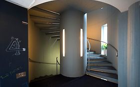 Twentyone Hotel